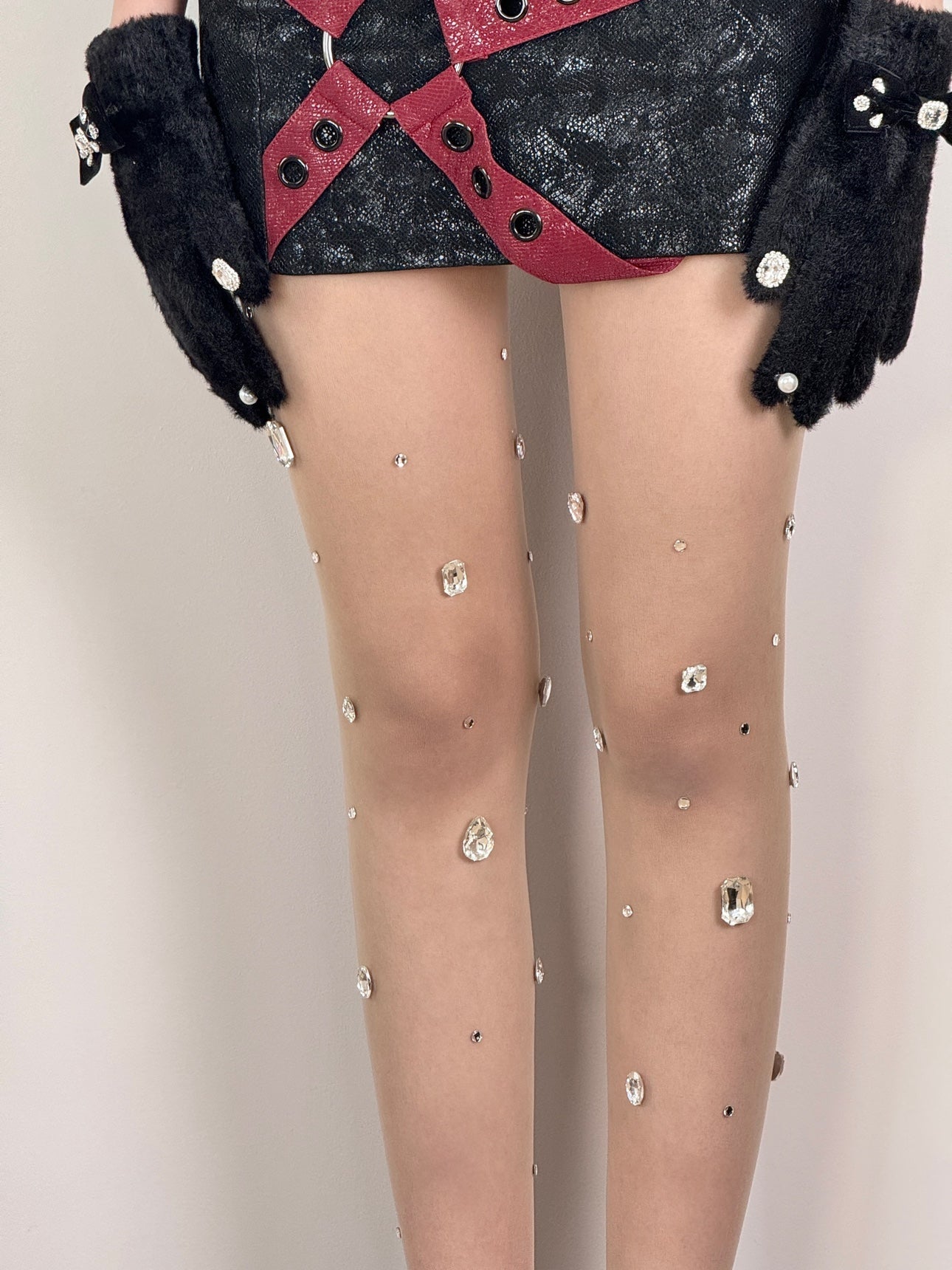 Irregular-Waterdrop-Rhinestone-Nature-Fishnet-Tights