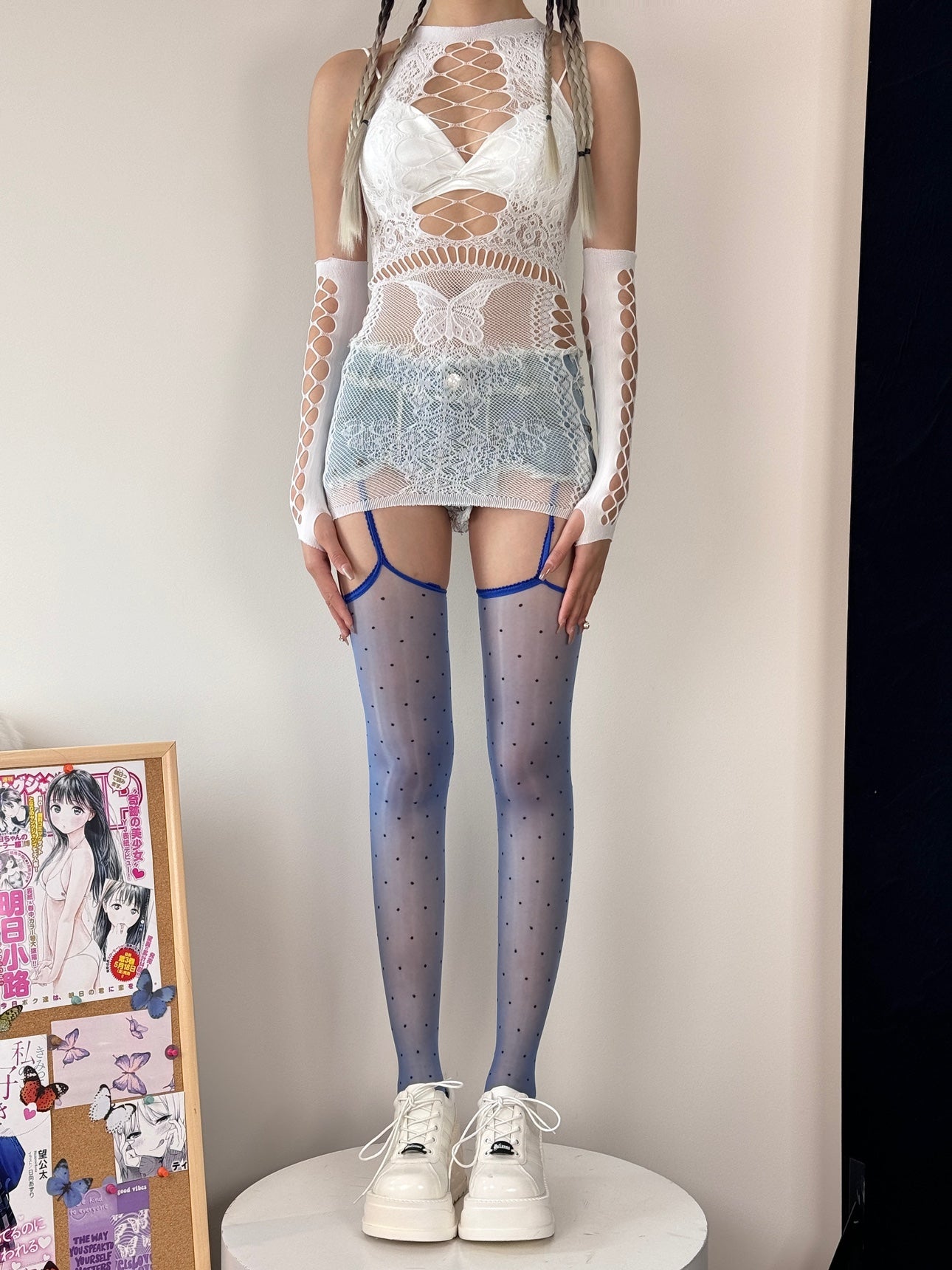 Shiny-Lace-Polka-Dot-Suspender-Blue-Tights