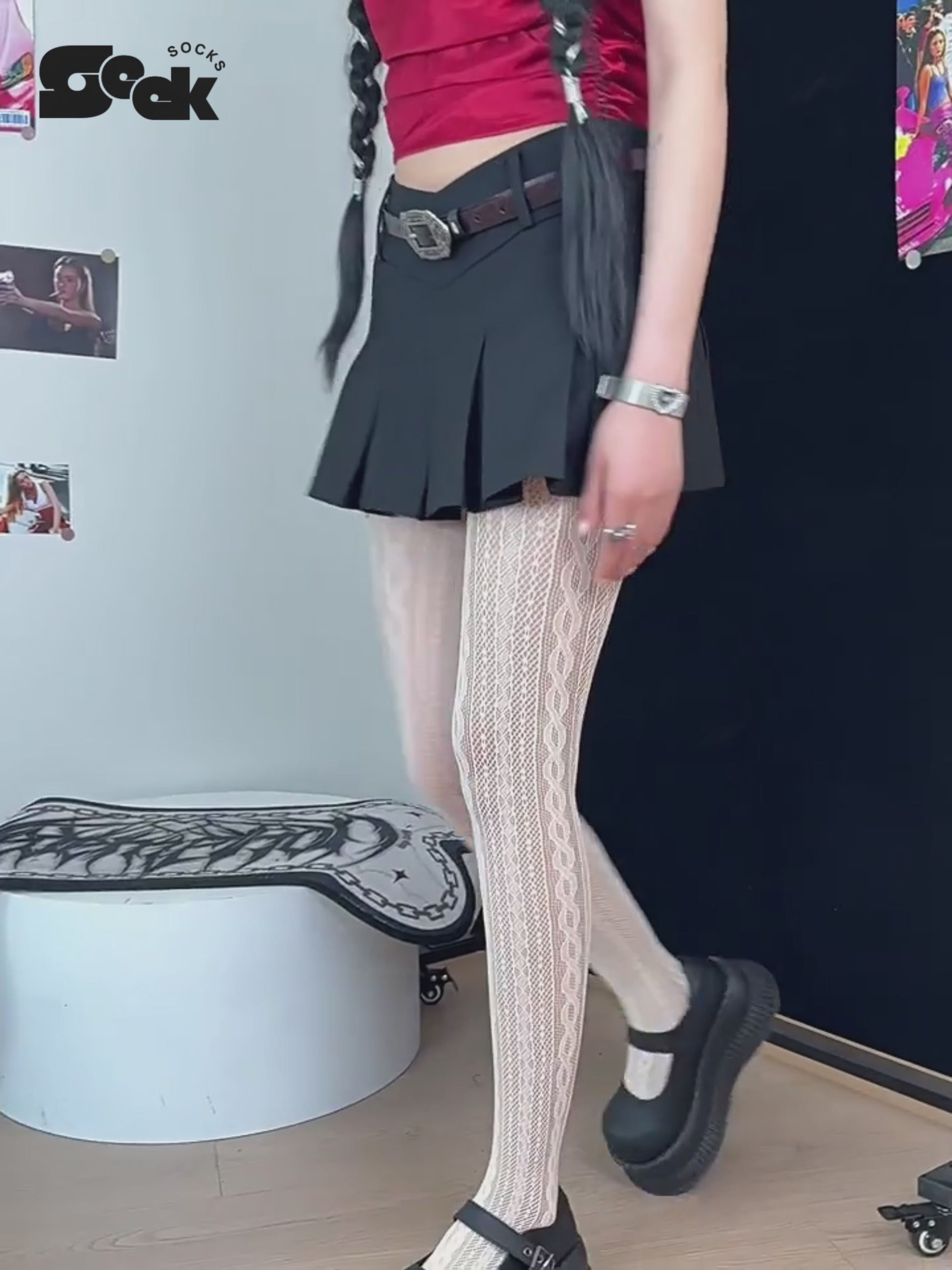 Y2K-Twisted-Fishnet-Tights-Video